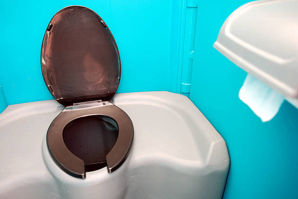 Best Porta potty rental near me  in Fox Lake, IL