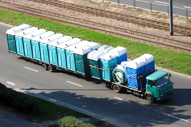 Best Emergency porta potty rental  in Fox Lake, IL
